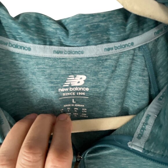 New Balance Women Long-Sleeve Athletic Quarter-Zip Pullover Shirt  L Teal Workou - Picture 3 of 7